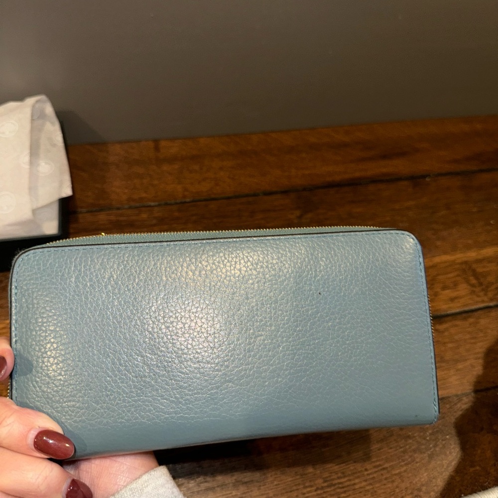 Authentic Mulberry 8 Card Zip Around Wallet (Gently Used) - Picture 9 of 9